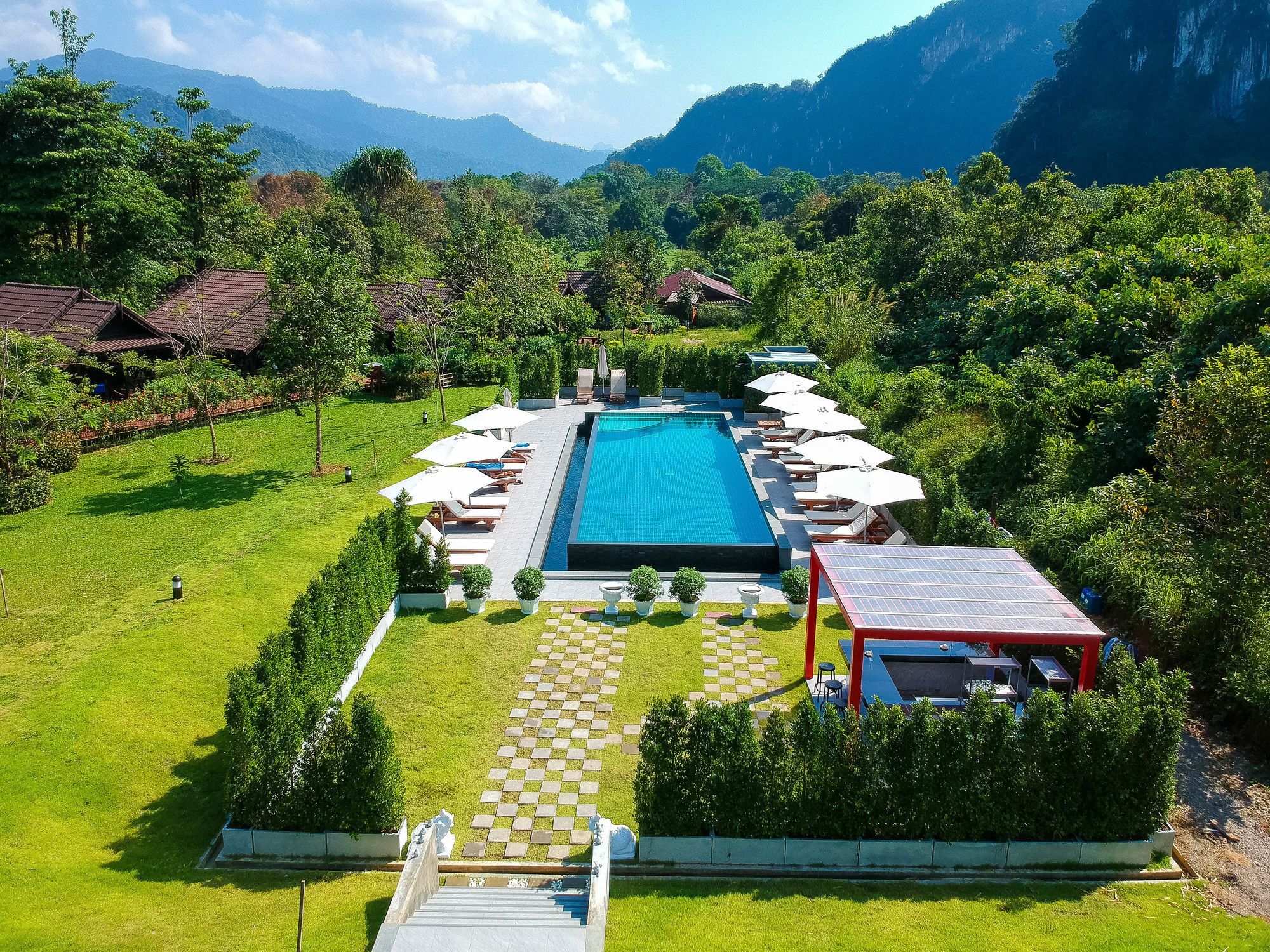 Montania Lifestyle Hotel Phanom Buitenkant foto